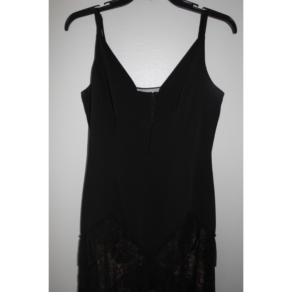 BCBGMaxAzria Black Lace and Mesh Prom Gown - Picture 5 of 6